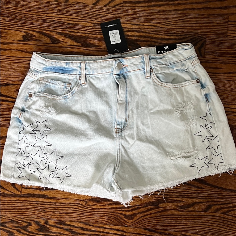 Fashion Nova Star Print Dixie Duke Jean Shorts Size 15 Stretchy